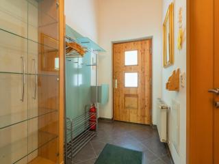 Holiday Home in Hollersbach near Ski Slopes, cleaning included - Hollersbach im Pinzgau - 2