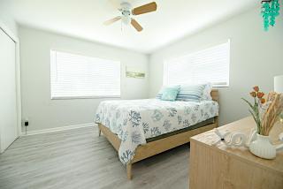 Beach Vacation Home 4 BR with Pool! - Lake Worth - 3