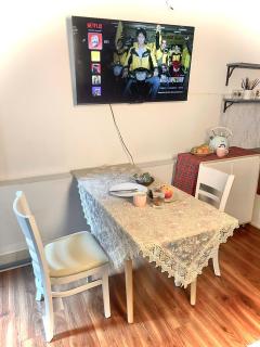 1332 BR Apt Chilling close Ho Tay sunlight - Hanoi - 2