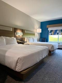 Holiday Inn Express & Suites San Antonio South by IHG - San Antonio - 8