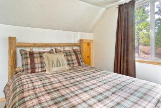Living log cabin #1494 - Big Bear City - 5