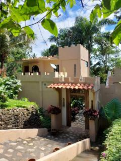 Casbah De Oro Guest and Transient House - - 7