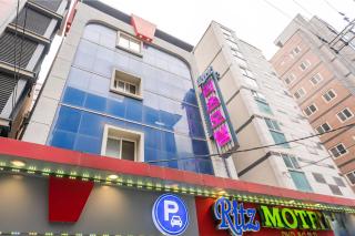 Ritz Motel - 8