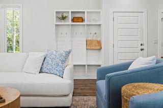 Spacious 6BR Beach Home Sleeps 15 – Relax & Reconnect at Coastal Breeze - 0