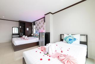 The Chic Patong Hotel - 1