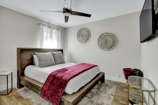 Chateaux De Callis-Walk to Main Street! - Fredericksburg - 8