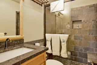 Silver tip chalet #2141 - 8