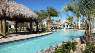 Elegant Retreat with Private Pool & Spa - Kissimmee - 4