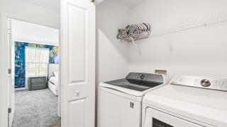 4BR Tropical Storey Lake Townhome Private Pool - Kissimmee - 3