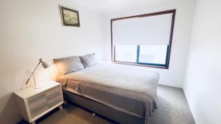 Edgewater 2, 2 - 12 Pacific Parade - 2