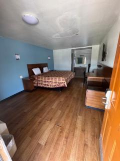 spanish trails inn - Lancaster - 5