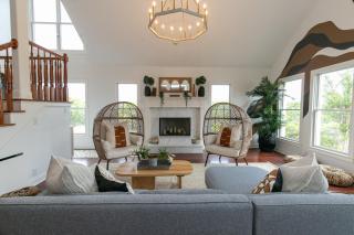 Spicewood Lodge w/Pool, HotTub - Spicewood - 1