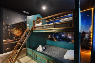 10BR Disney Oasis Star Wars Themed Family Retreat - 1