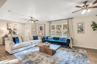 Luxury Home just 5 min from Main St - Fredericksburg - 5