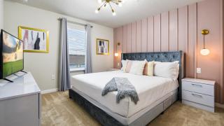Spacious Home: Private Pool & Resort Access - 7