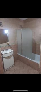 Dpto Amueblado - 2 Ambientes 3er piso por escalera - 2