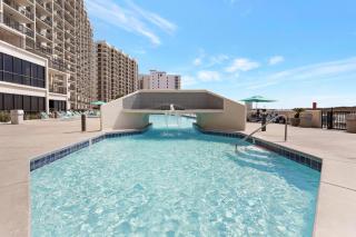 Cozy 1BR/1BA Condo w/ Stunning Views - 6
