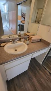 Gorgeous 2bdr Home in OC - Costa Mesa - 3