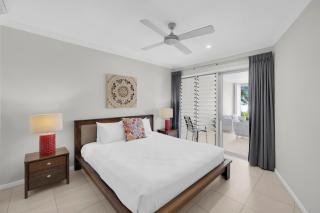 Amarillo at Island Views—Breezy Waterfront Bliss - Palm Cove - 1