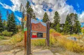 Four Oclock Lodge B06 - 5