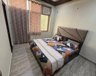 RK House - Luxury Modern Appartment - Vrindāvan - 2