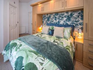 Sunnybank - Warton - 2