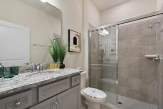 Modern Villa with Resort Amenities & Game Room - Davenport - 4