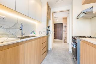 Brand New Apartment with Lush Green Views, Minutes to City Centre Meaisem and Butterfly Garden Dania 6, Production City by Deluxe Holiday Homes - 4