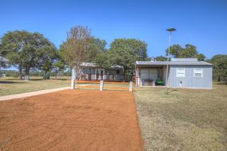 Grey Haus Casita-Peaceful Hill Country Views! - Fredericksburg - 8