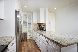 Oceanside Beach Condos - Oceanside - 6
