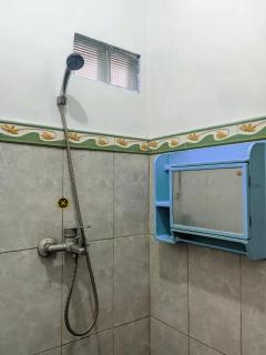 KangWiss Homestay - Sukapura - 4