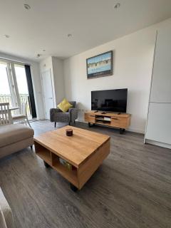 Rochester Riverside - 1 Min to Station - Modern - Rochester - 9