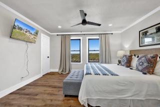 Hilltop Lux Haus with InfinityPool-Hottub-PoolTable - Fredericksburg - 4