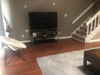Quiet Home - Fayetteville - 1