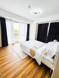 Luxury Penthouse & High-Floor Hotel near City of Dreams, Airport, Okada, and Solaire Casino - 4