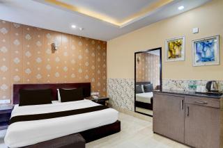 Townhouse Oak ONGC Crossway Formerly Hotel Gold Stone Comfort - Dehradun - 4