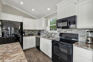 Resort at Fredericksburg Unit 29 - Rocky Hill - 3