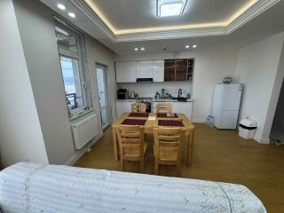 Two BR Apt near Chinggis Hotel - Ulaanbaatar - 7