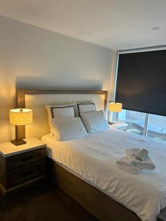 Penthouse with Stunning Melbourne Skyline View - Bulleen - 0