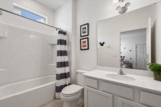Spacious Family Reunion 15BR Home Pool Spa Game Rm - 2
