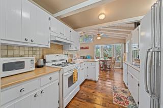 The Weston Suite - Fredericksburg - 1