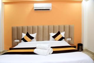 Hotel Holy House - Gurgaon - 2