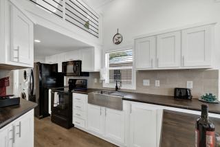 Resort at Fredericksburg Unit 28 - Rocky Hill - 4