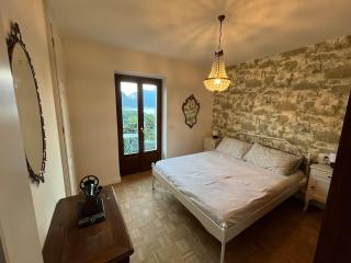 Persimmon Lake Como Lodge - Ossuccio - 2