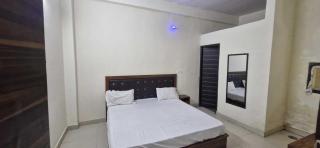 Hotel O Village Of Comfort - Noida - 6