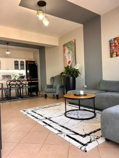 Central Apartment Tirana 2 - 7
