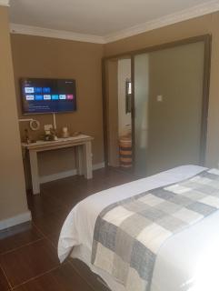 Cute, Cosy & Comfortable - Lusaka - 5