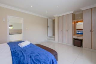 San Lameer Villa 14209 - 4 Bedroom Deluxe - 8 pax - San Lameer Rental Agency - Southbroom - 9