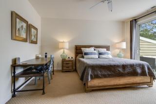 Smithfield court 2 #102 - Ocean View - 6