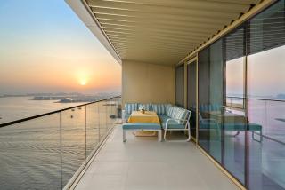 Beachfront 2BR Grand Bleu Luxe Near Dubai Palm & Marina Hotspots - 6